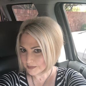 Meet your Posher, Teri